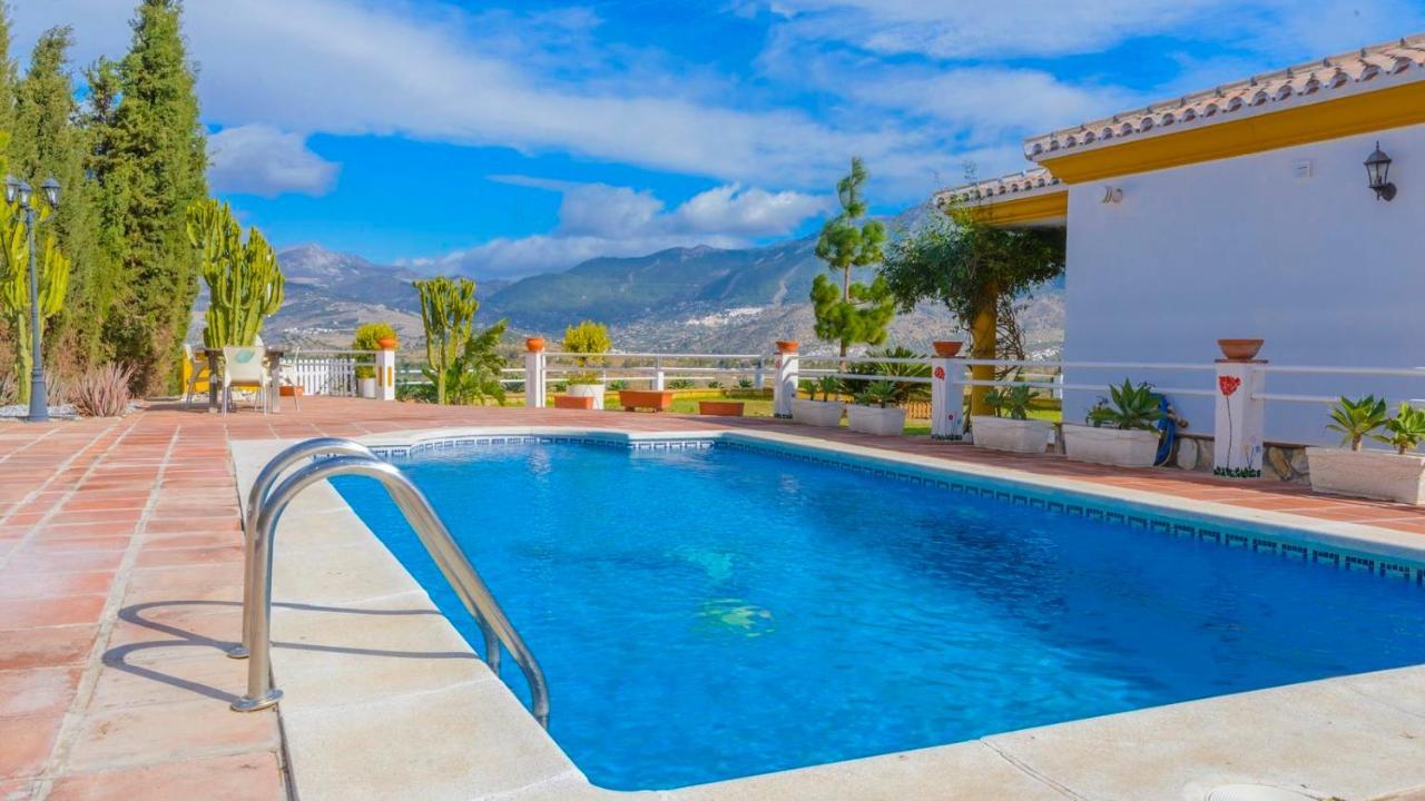 Вилла Casa Rocio Y Paloma Vinuela By Ruralidays Экстерьер фото