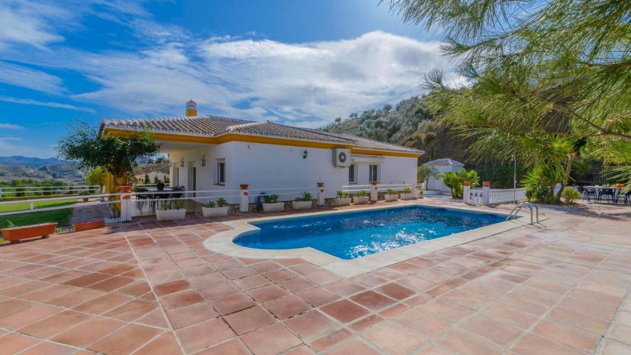 Вилла Casa Rocio Y Paloma Vinuela By Ruralidays Экстерьер фото